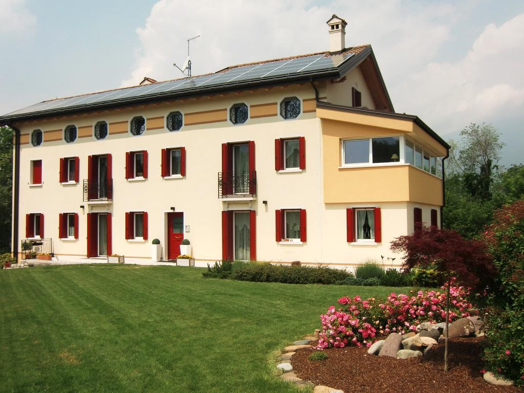 Casa Novecento Acomodação com café da manhã Feltre Exterior foto